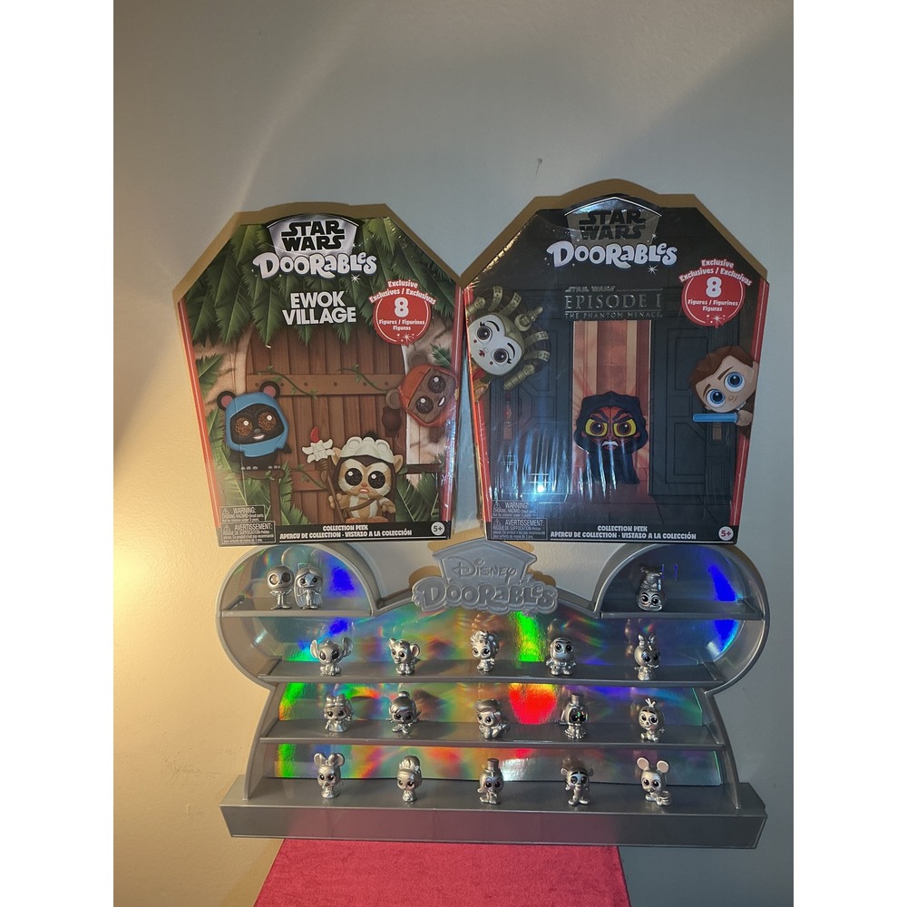 Disney Doorables Silver Display 18 Figures & 2 Sealed Star Wars Collection Peek